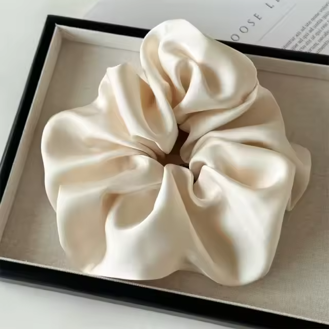 Força e Fé – Neutral Scrunchie Set (3er Bundle)